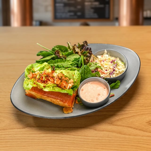 Lobster Roll (Warm With Butter) 🦞.